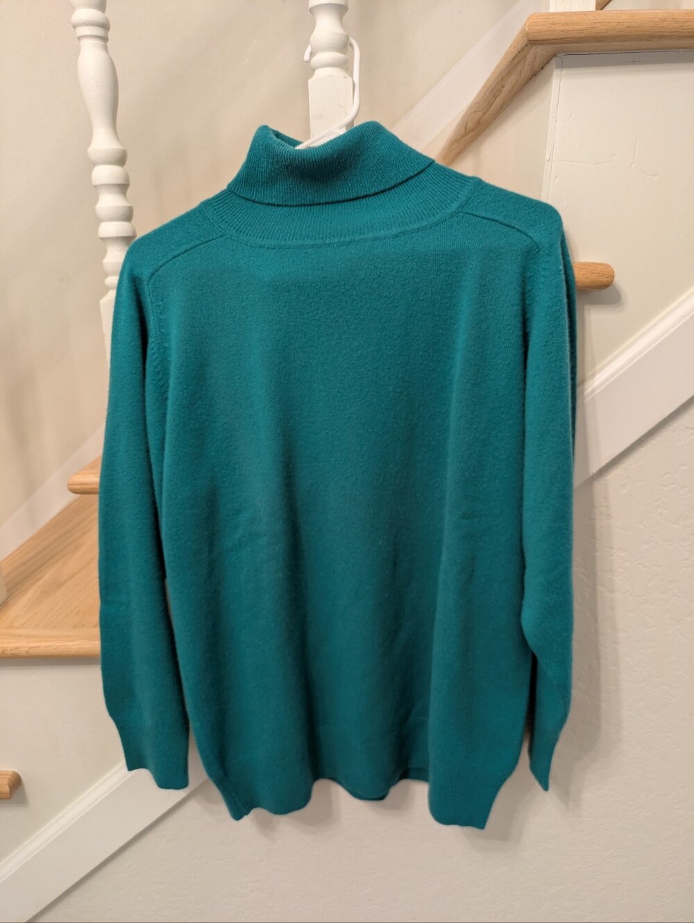 Cuillin Hills -Women's Teal Turtleneck Cashmere Sweater - Size L - 100% Cashmere